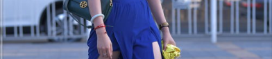 胸前开叉衣服女,展现女性魅力与时尚态度的穿搭艺术”