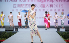 云南小姐姐唱爱拼才会赢,唱响拼搏精神