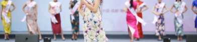 云南小姐姐唱爱拼才会赢,唱响拼搏精神